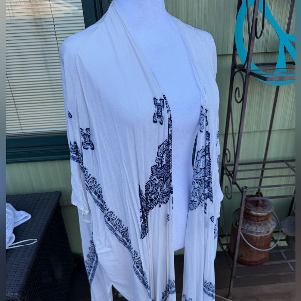 J for Justify White and Blue Kimonos